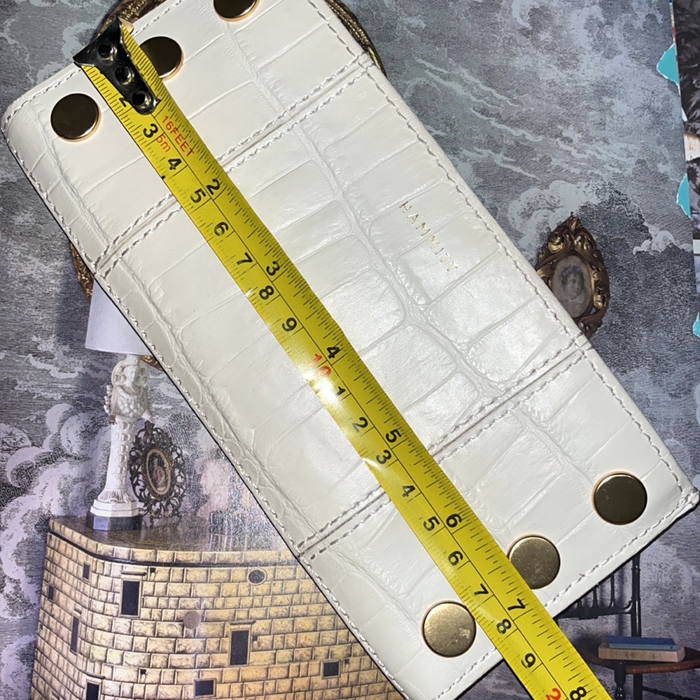 Hammitt X Simple Elegance Vibes - image 4